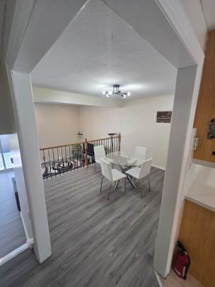 For Lease - 39 John Cabot Way, Toronto, Ontario - Photo 1