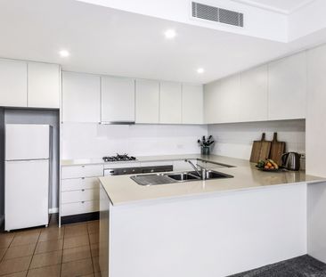 647/30 Baywater Drive, Wentworth Point NSW 2127 - Apartment For Ren... - Photo 4