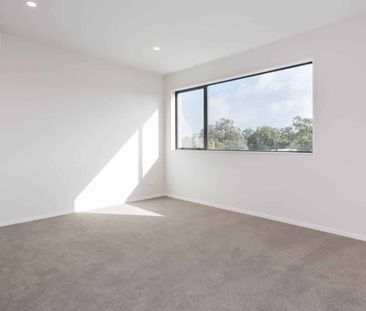 Brand new 3 Bedrooms, Milford - Photo 3