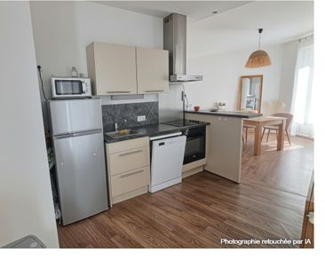 Location Appartement 4 pièces 83m² CHAMALIERES 63400 - Photo 6