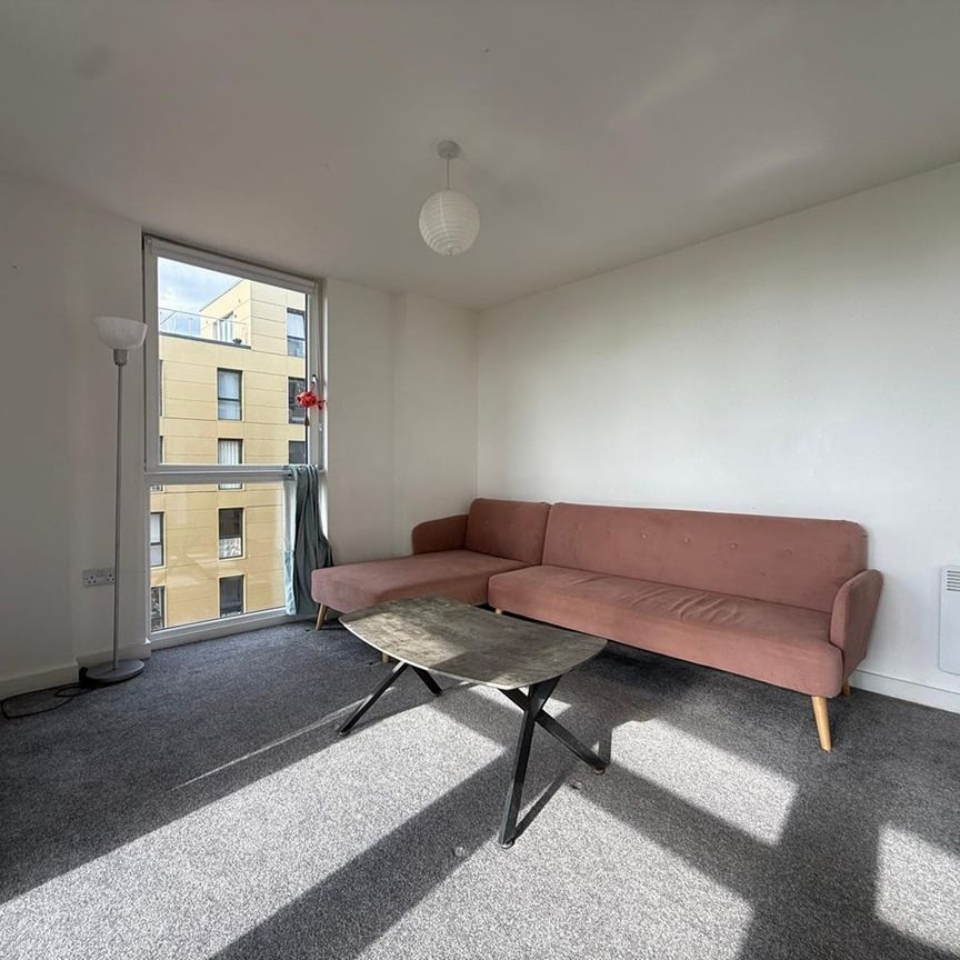 2 Bed Flat, Adelphi St, M3 - Photo 1