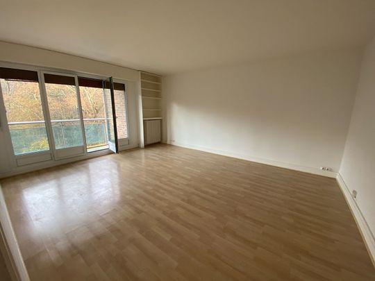 Apartment - Photo 1