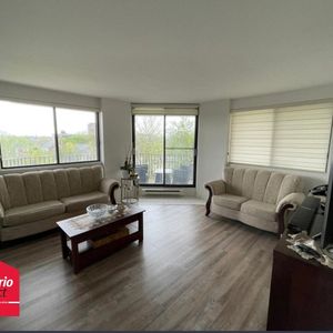 Appartement Chomedey (Laval) À Louer - Photo 2