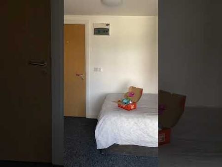 Studio Flat, Edge Lane, L7 - Photo 2