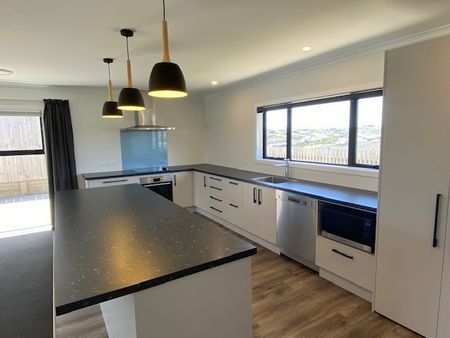 5 Rotorua Grove, Aotea - Photo 4
