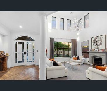 Panoramic Ocean and Marina Views - Ultimate Entertainers Dream Home - Photo 2