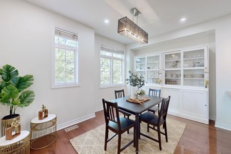 For Lease - 2359 Lepage Common, Burlington, Ontario - Photo 2