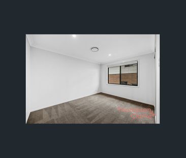 Large Family Home - Photo 3