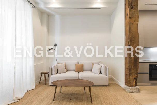 Piso de alquiler en San Lorenzo, Justicia - Chueca - Photo 1