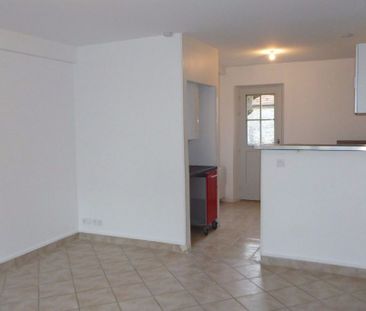 Location Appartement 3 pièces 48m² CHAILLY EN BIERE 77930 - Photo 1