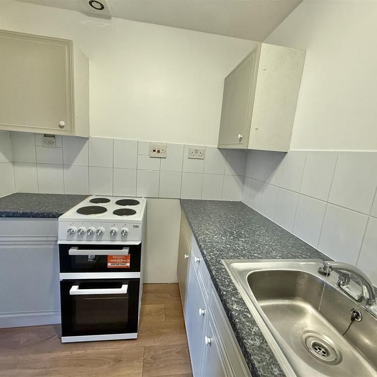 1 bedroom apartment to rent - Photo 1