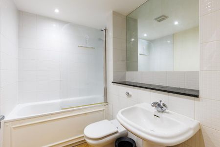 1 bedroom ground floor flat to rent - Photo 5