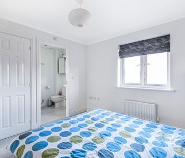 4 bedroom house to rent - Photo 3