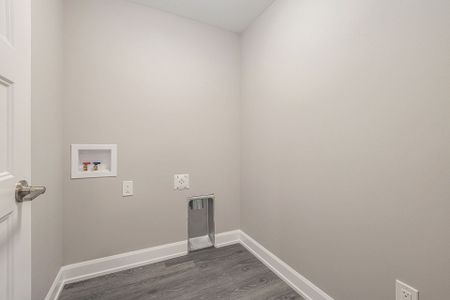 For Lease - 1216 MONTBLANC Crescent Unit# A, Russell, Ontario - Photo 2