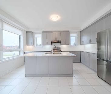 For Lease - 114 Robert Eaton Avenue, Markham, Ontario - Photo 2