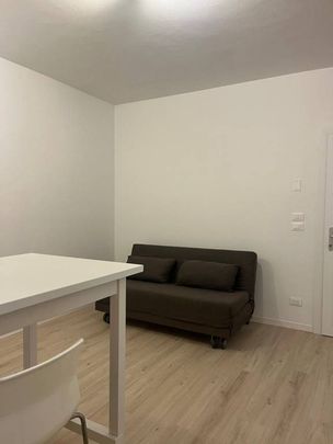 Bilocale ristrutturato con posto auto Via Murri - Photo 1