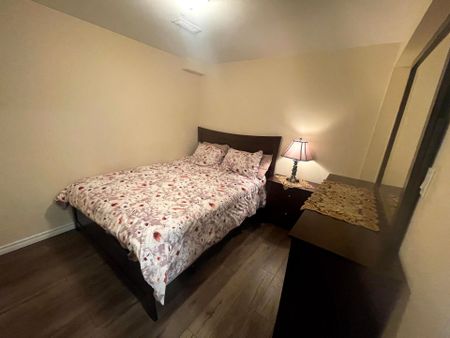 For Lease - 3962 Burdette Terrace Unit# Basement, Mississauga, Ontario - Photo 2