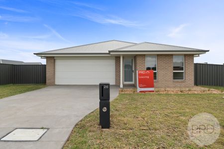 26 Blackwood Cct, Forest Hill NSW 2651 - Photo 5