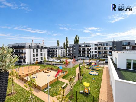 Pronájem bytu 1+kk a garsoniéry 36 m², Ke křížku 1083, Kladno Dubí - Photo 3