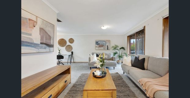 Charming, Cozy & Close to It All! - Photo 1