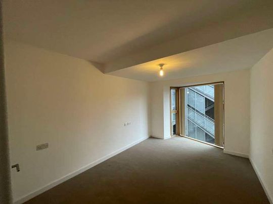 Stunning Two Bedroom Flat At The Electric Empire, New Cross Road, London, SE14 - Photo 1