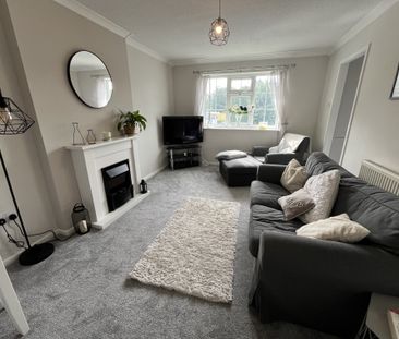 Borrowdale Croft, Leeds, Yeadon - Photo 2