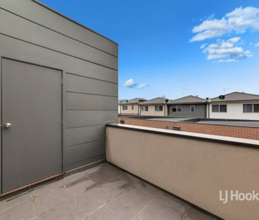21/64 Escapade Boulevard, Craigieburn VIC, Belconnen - Photo 6