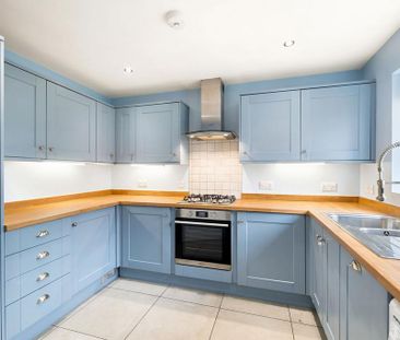 3 bedroom semi-detached house to rent - Photo 6