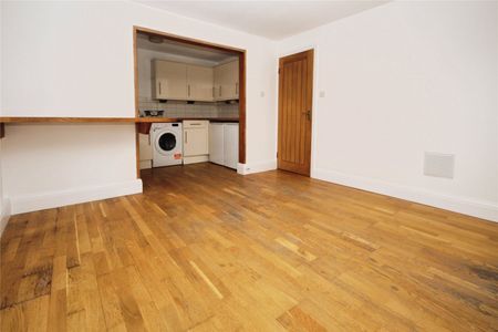 Avenue Road, London, SE25 4EA - Photo 2