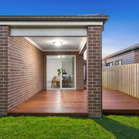 Family Home in Great Location - Photo 5