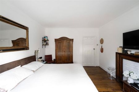 4 bedroom semi-detached house to rent - Photo 5