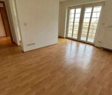 Frei ab 1.5.26 - **Wohnen am Heimgarten + Balkon + Bad mit Dusche - Photo 1