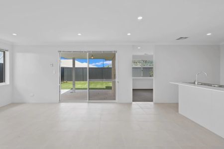 Spacious 4x2 Family Home - Landscaping and Fencing Complete 12th November - Photo 2