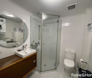 1 BEDROOM : 1 BATHROOM : FULLY FURNISHED : CLOSE TO TOWN & BEACH : ... - Photo 4