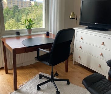 Johan Enbergs väg, Solna - Photo 2