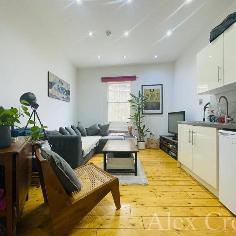 1 bedroom flat to rent - Photo 1