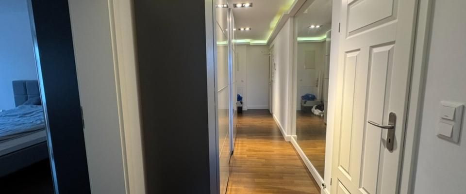 100 qm 3-Raumwohnung mit Balkon, Einbauküche, PKW-Stellplatz - Foto 1