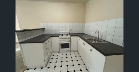 Open the Door to Cityside Sophistication - Photo 5