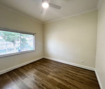 Modern Four Bedroom Home - Photo 2