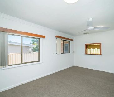 208 CLONTARF ROAD, Hamilton Hill WA 6163 - Photo 5