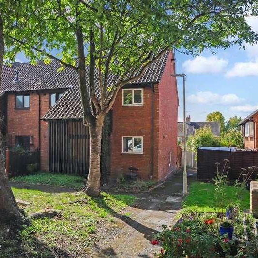 Bushells Wharf, Tring, HP23 - Photo 1