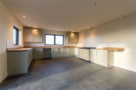 Modern 4-bedroom countryside home with open-plan living, luxury kitchen, stylish bathrooms and stunning views. - Photo 4