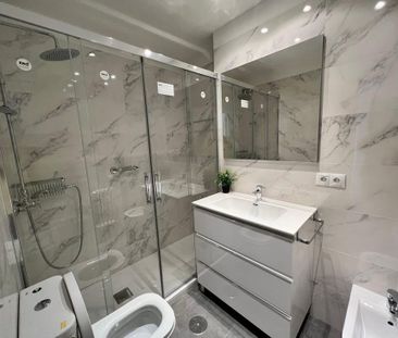 Avenida de Brasilia, Madrid, Community of Madrid 28028 - Photo 6