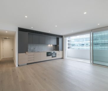 401/23 Honeysuckle Drive, Newcastle NSW 2300 - Photo 4