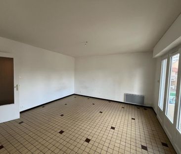 APPARTEMENT T1 A LOUER A ROANNE - FAUBOURG PARIS - Photo 1