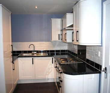 1 bedroom property to rent - Photo 1