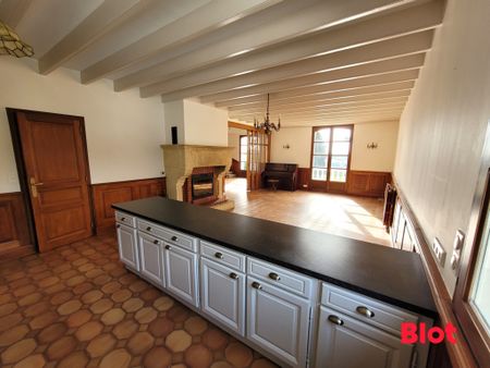 Location Maison 6 pièces 182m² VIGNOC 35630 - Photo 2