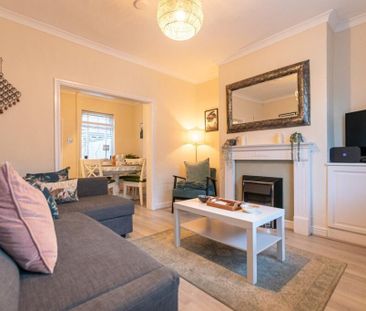 2 bedroom terraced house to rent - Photo 2