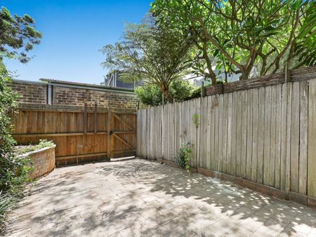 80 Telopea Street, Redfern NSW 2016 - House For Rent | Domain - Photo 4