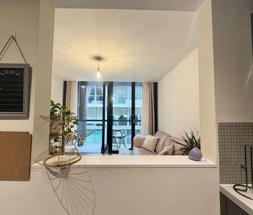 Burton Place, Manchester, M15 - Photo 2